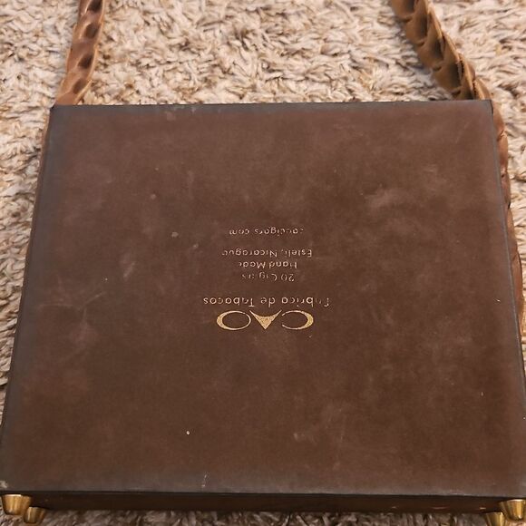 Elegant Brown and Gold Shoulder Bag with Braided Strap - Picture 5 of 7